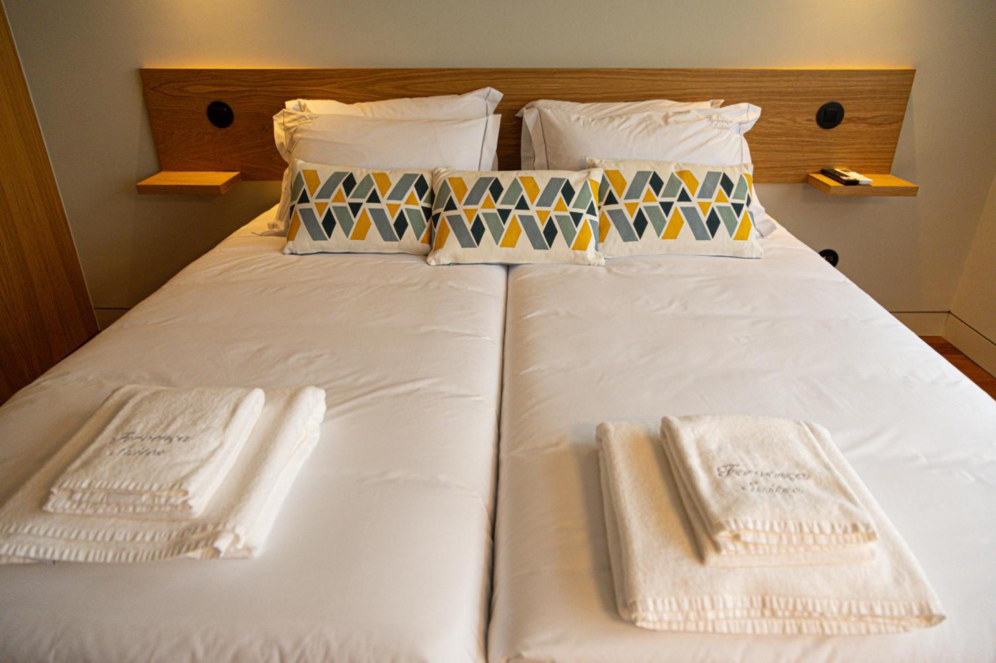 Fervenca Suites Vila Nova de Gaia Exteriör bild